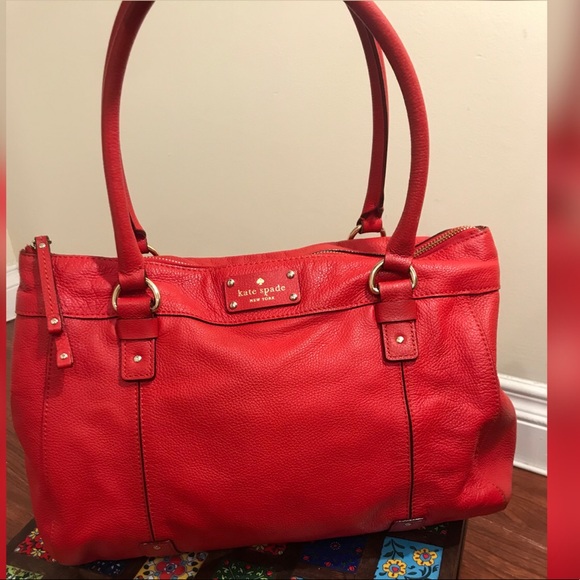 KATE SPADE Red Leather Shoulder Bag - Picture 1 of 5